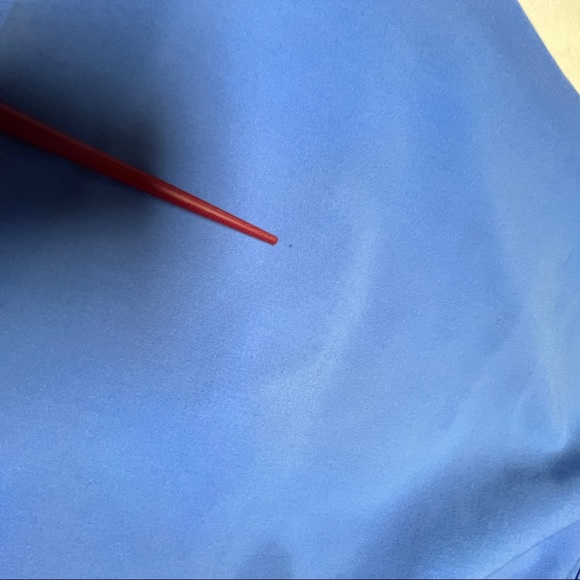 FIGS Blue Scrub Bottoms Technical Collection. Large - Picture 8 of 9